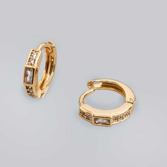 Luxe Pearl Earring - Image 2