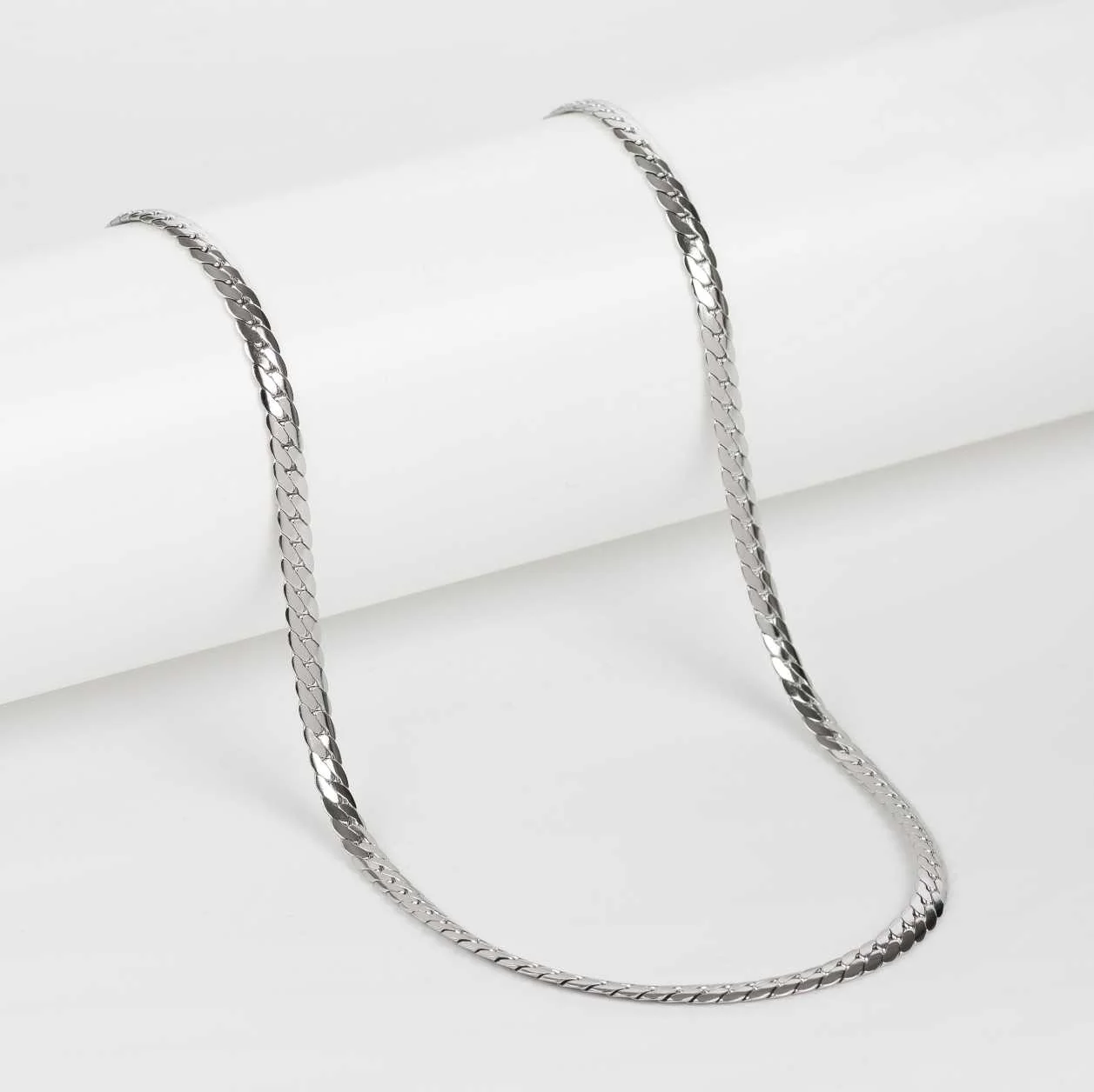Slither Line Silver Chain