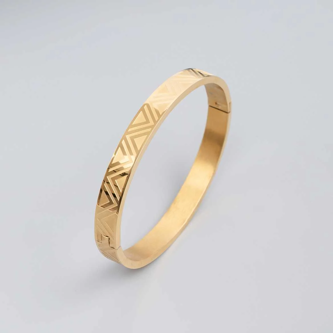 Viron Gold Kada